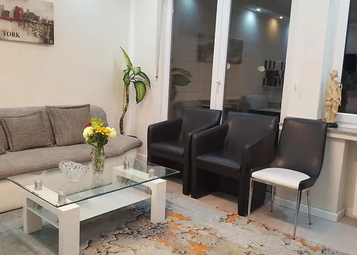 In Naehe Messe Flughafen *