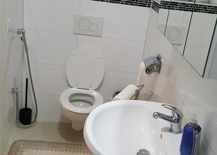 Apartmán In Naehe Messe Flughafen Düsseldorf